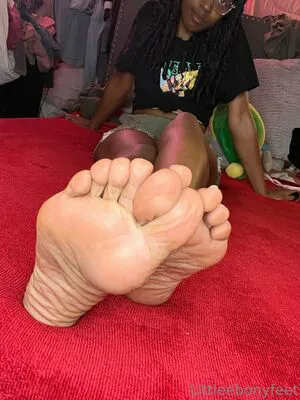 Littleebonyfeet OnlyFans Leaked Free Thumbnail Picture - #L9UJnnH1oa