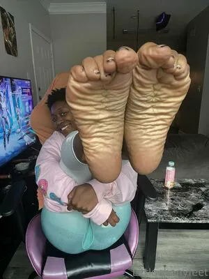 Littleebonyfeet OnlyFans Leaked Free Thumbnail Picture - #rP7lUavfNQ