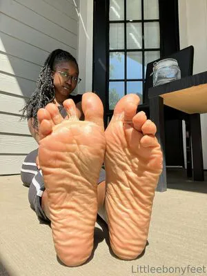 Littleebonyfeet OnlyFans Leaked Free Thumbnail Picture - #wjozpoEsFK