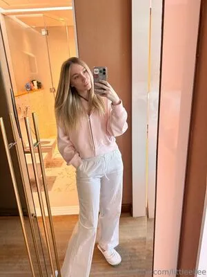 Littleellee OnlyFans Leaked Free Thumbnail Picture - #sIaafkAOv8