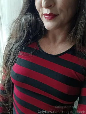 Littlegothinheels OnlyFans Leaked Free Thumbnail Picture - #zJKaS9Js4Y