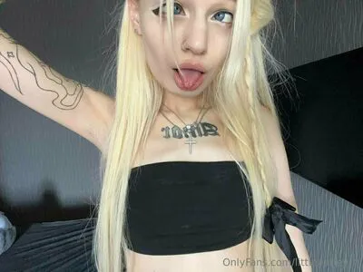 Littleharley Q OnlyFans Leaked Free Thumbnail Picture - #DyzE4ARkUQ