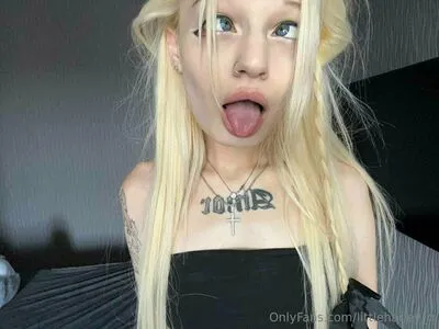 Littleharley Q OnlyFans Leaked Free Thumbnail Picture - #nsO0k1r6km