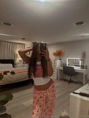 Littlejessicaxoxoo OnlyFans Leaked Free Thumbnail Picture - #WxrZXiSmyg