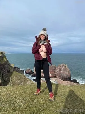 Littlekatiebeth Snildeep OnlyFans Leaked Free Thumbnail Picture - #MmYf3eZG4Y