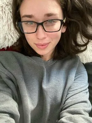 Littleladykaye OnlyFans Leaked Free Thumbnail Picture - #e06YgmlLV9