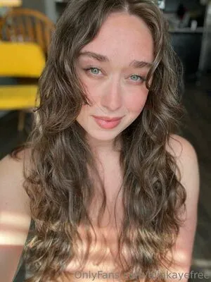 Littleladykaye OnlyFans Leaked Free Thumbnail Picture - #hQ807IRQoS