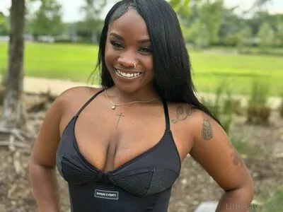 Littlelaya OnlyFans Leaked Free Thumbnail Picture - #v7Bcf3zXdJ