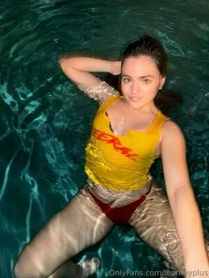Littleleah100 OnlyFans Leaked Free Thumbnail Picture - #3bs1iIOF1L