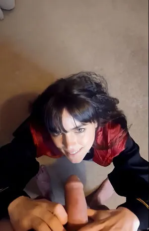 Littleleah100 OnlyFans Leaked Free Thumbnail Picture - #vKAhMnKLii