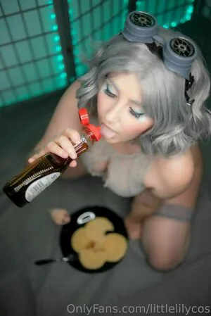 Littlelilycos OnlyFans Leaked Free Thumbnail Picture - #3e6GD81Wqh