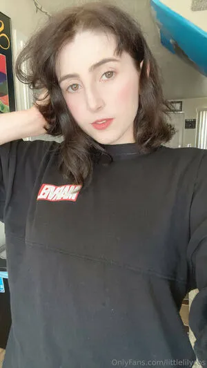 Littlelilycos OnlyFans Leaked Free Thumbnail Picture - #52P5M4sTxE