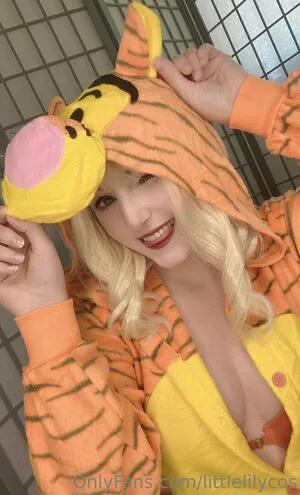 Littlelilycos OnlyFans Leaked Free Thumbnail Picture - #n3I7fFo0E7