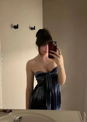 Littlelivbug OnlyFans Leaked Free Thumbnail Picture - #6T7MZEpeda