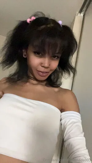 Littlemads003 OnlyFans Leaked Free Thumbnail Picture - #9R8XHNcmIf