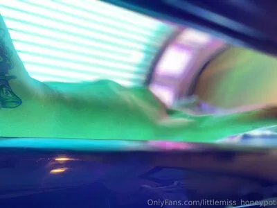 Littlemiss Honeypot OnlyFans Leaked Free Thumbnail Picture - #8GJjwQcl6x