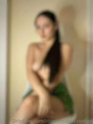 Littlemissdollyxxxfree OnlyFans Leaked Free Thumbnail Picture - #DOT0C0gKSX