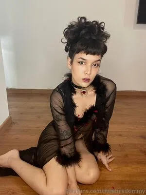 Littlemisskimmy OnlyFans Leaked Free Thumbnail Picture - #lUiDdgmz74