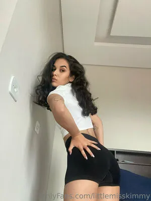 Littlemisskimmy OnlyFans Leaked Free Thumbnail Picture - #rmTfKzVe4w