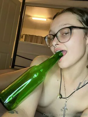Littlemisslollii OnlyFans Leaked Free Thumbnail Picture - #8E6MZ97Jp0