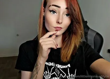 Littlemissnaughtytw OnlyFans Leaked Free Thumbnail Picture - #Fkuimg5kDR