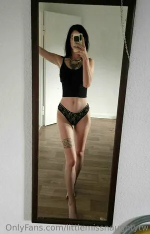 Littlemissnaughtytw OnlyFans Leaked Free Thumbnail Picture - #enydXbC1BV