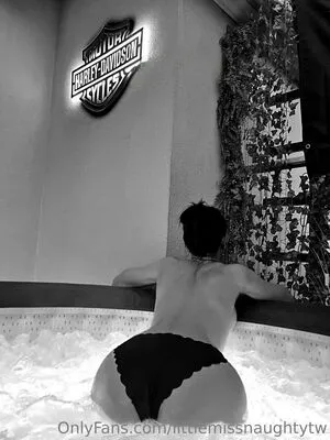 Littlemissnaughtytw OnlyFans Leaked Free Thumbnail Picture - #htQiMi9F7U