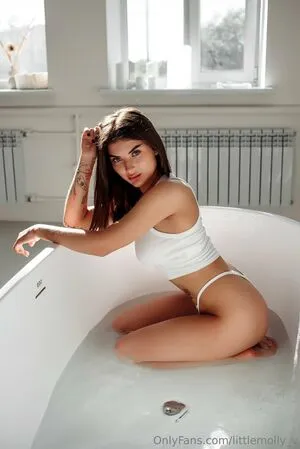 Littlemolly V OnlyFans Leaked Free Thumbnail Picture - #g8PNA6QNhA