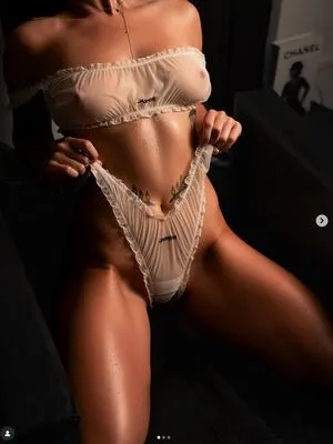 Littlemolly V OnlyFans Leaked Free Thumbnail Picture - #qHRbnNiZY9