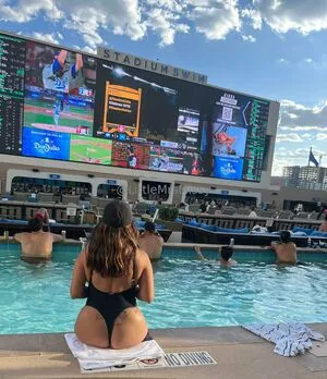 Littlemrsmissy OnlyFans Leaked Free Thumbnail Picture - #cE4Nlch8pH