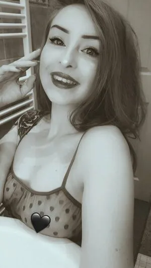 Littlered X OnlyFans Leaked Free Thumbnail Picture - #2HuepbzGhz