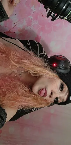 Littleredridingsakura OnlyFans Leaked Free Thumbnail Picture - #fQ1mvY0zue