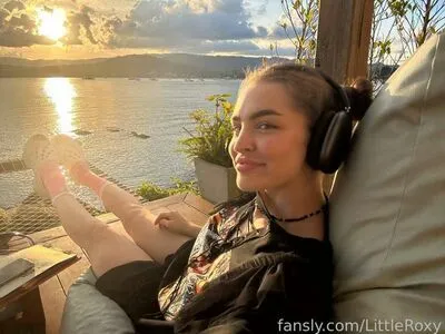 Littleroxy OnlyFans Leaked Free Thumbnail Picture - #BNR2sDuxyP