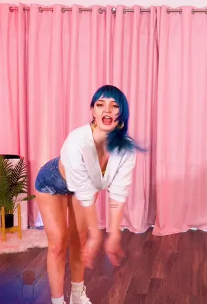 Littlesiha OnlyFans Leaked Free Thumbnail Picture - #4HM1fLtJiv