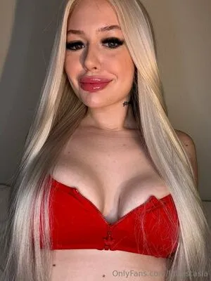 Littlestasia OnlyFans Leaked Free Thumbnail Picture - #MSHD969HCK