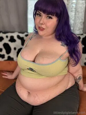 Littlestpigletann OnlyFans Leaked Free Thumbnail Picture - #maZSNevd10