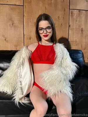 Littleteenvika OnlyFans Leaked Free Thumbnail Picture - #2BdkcFev5t