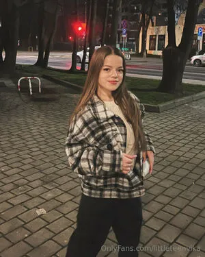 Littleteenvika OnlyFans Leaked Free Thumbnail Picture - #XFLNsUb2WY