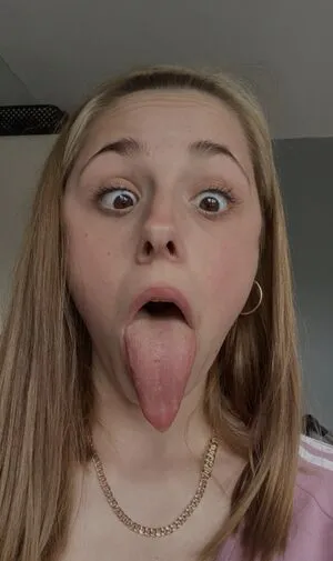 Littletreasure44 OnlyFans Leaked Free Thumbnail Picture - #tlEMDXs8IV