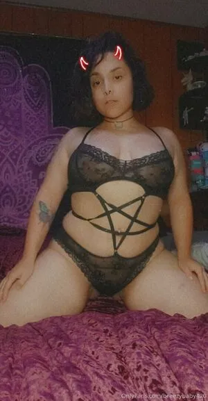 Littlevillagewitch666 OnlyFans Leaked Free Thumbnail Picture - #fkAgikBqNs