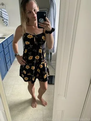 Littlewaistinyourface OnlyFans Leaked Free Thumbnail Picture - #4b2lGUcOaf