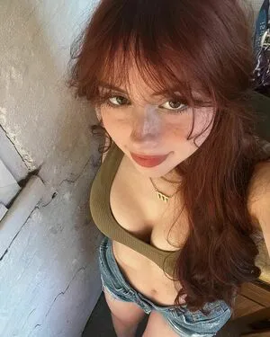 Liv Littlelivbug OnlyFans Leaked Free Thumbnail Picture - #dyeWkInap8