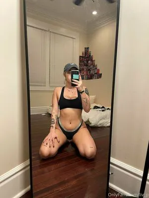 Liv P OnlyFans Leaked Free Thumbnail Picture - #s5q7pPbuhz