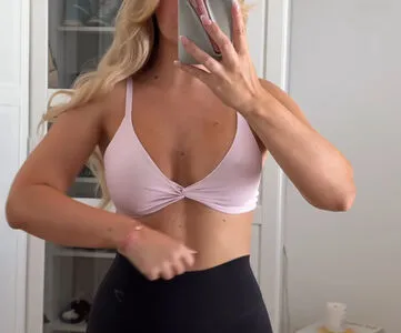 Liv Yah OnlyFans Leaked Free Thumbnail Picture - #zS11C3qaiL