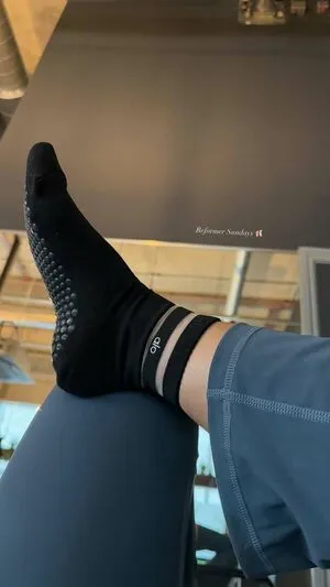 Livefitelle OnlyFans Leaked Free Thumbnail Picture - #xr6iFBhrmn