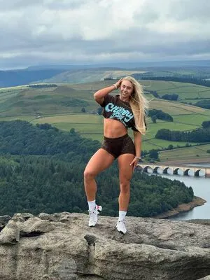 Livi Sheldon OnlyFans Leaked Free Thumbnail Picture - #9mjVTyaeka