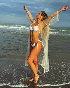 Livia Andrade OnlyFans Leaked Free Thumbnail Picture - #0n0KMnyX2e