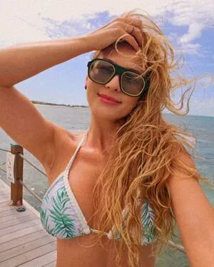Livia Andrade OnlyFans Leaked Free Thumbnail Picture - #AoAvJXUdlc