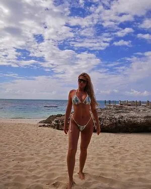 Livia Andrade OnlyFans Leaked Free Thumbnail Picture - #QmNPN1QA9w
