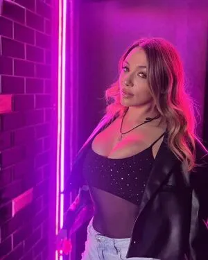 Livia De Luca OnlyFans Leaked Free Thumbnail Picture - #eccTegLL5S